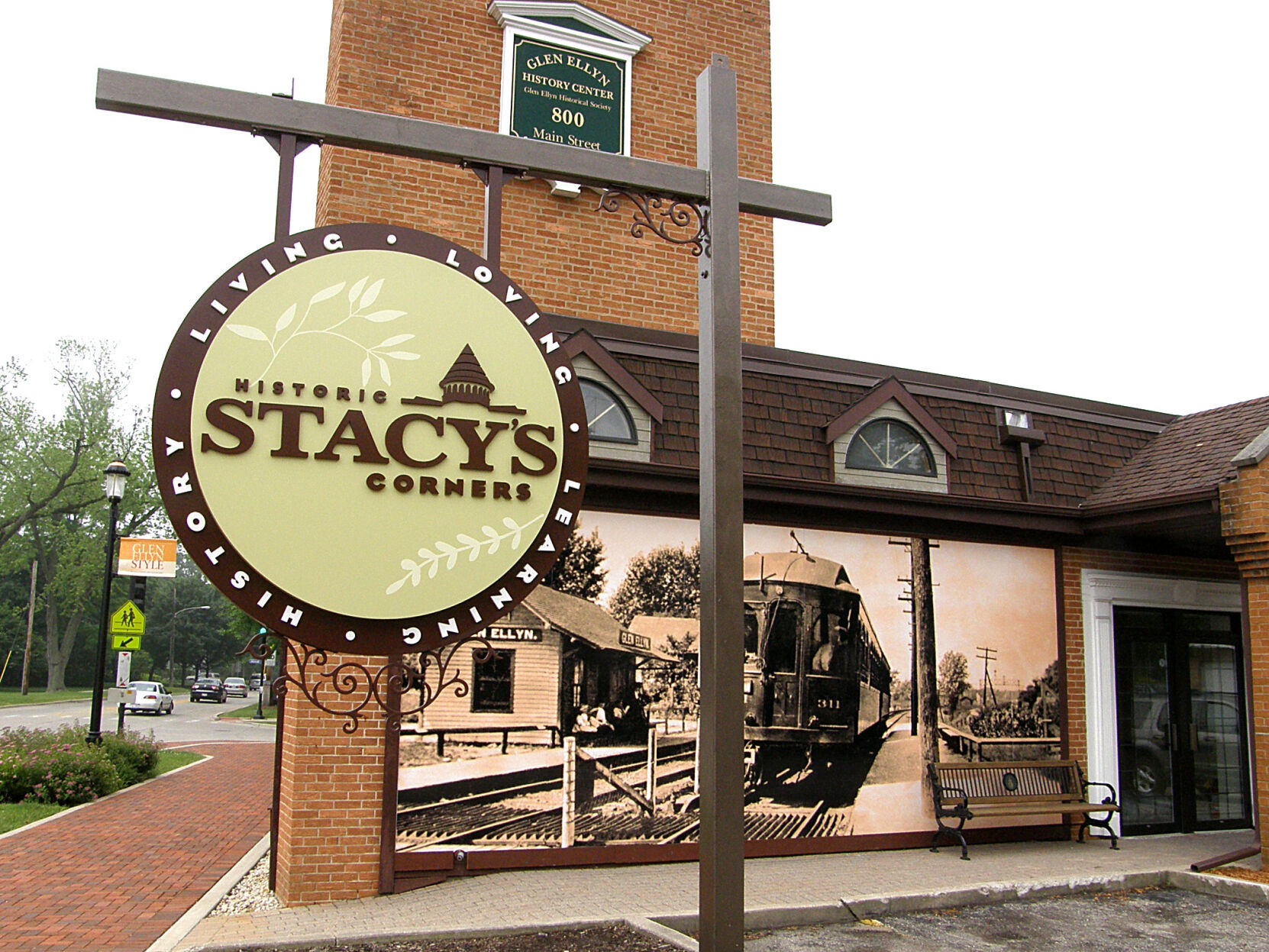 Stacy's Corners Store with sign.jpg